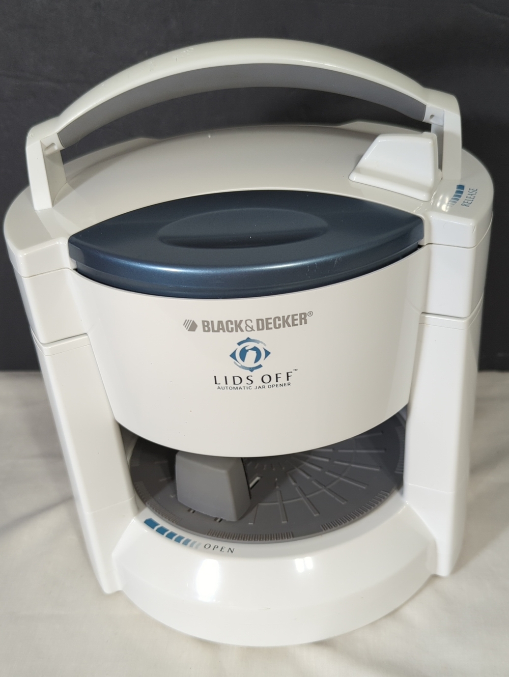 Black & Decker Lids Off White & Dark Blue Lids Off Automatic Jar Opener